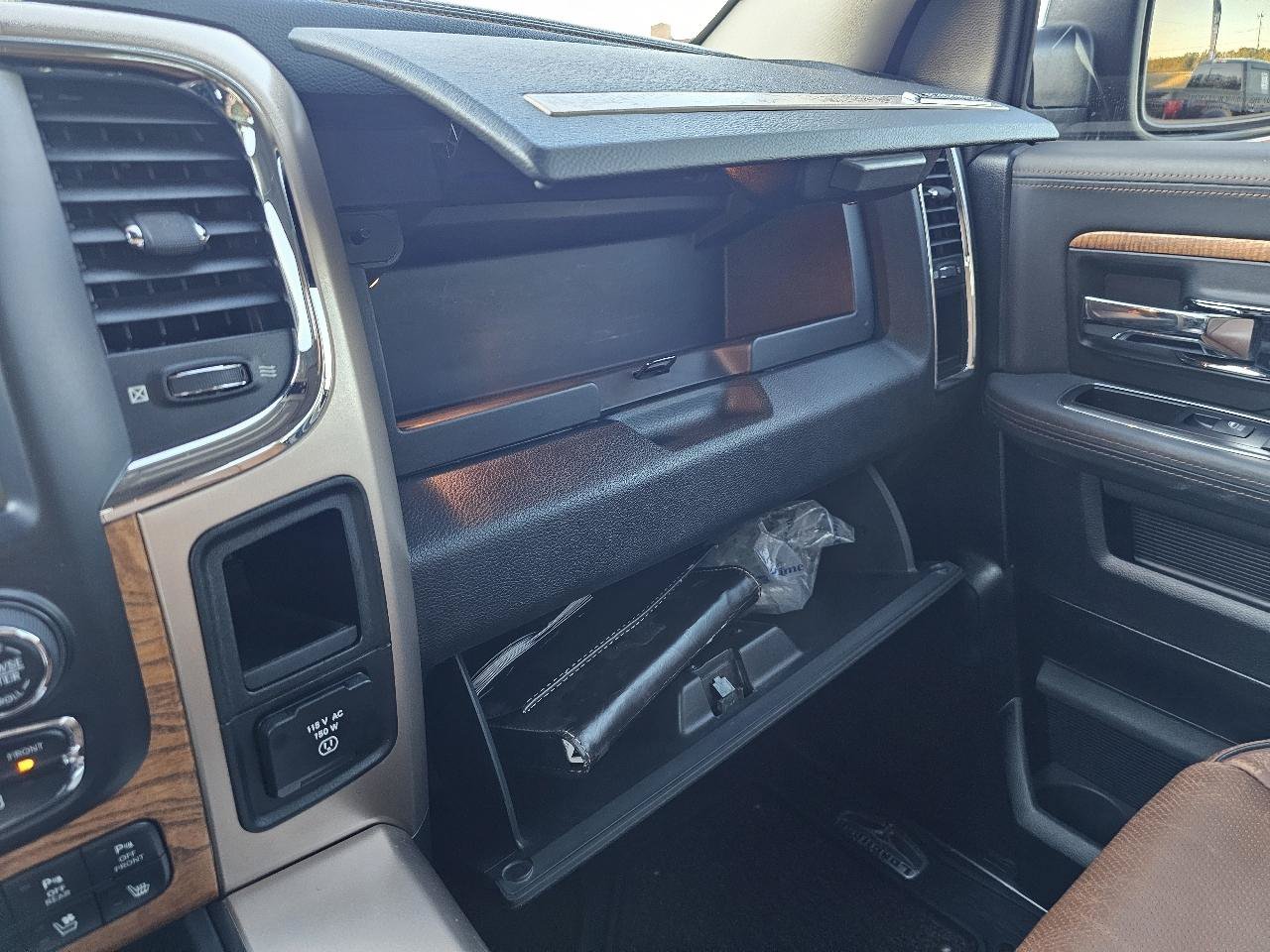 Used 2015 RAM 1500 Laramie Longhorn w/ Convenience Group AWD/4WD image 74