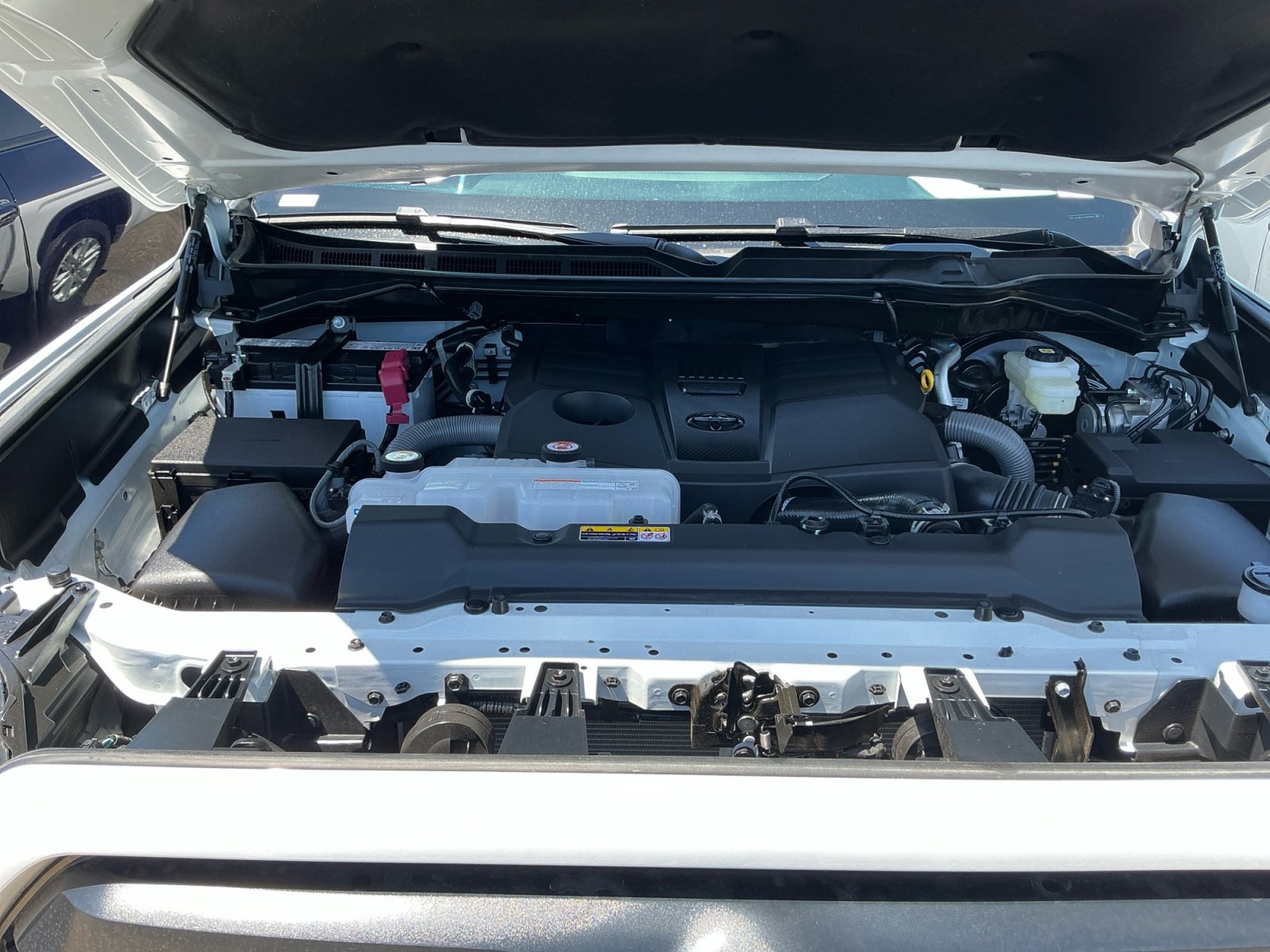 Certified 2026 Toyota Tundra SR5 w/ SR5 Convenience Package AWD/4WD image 21