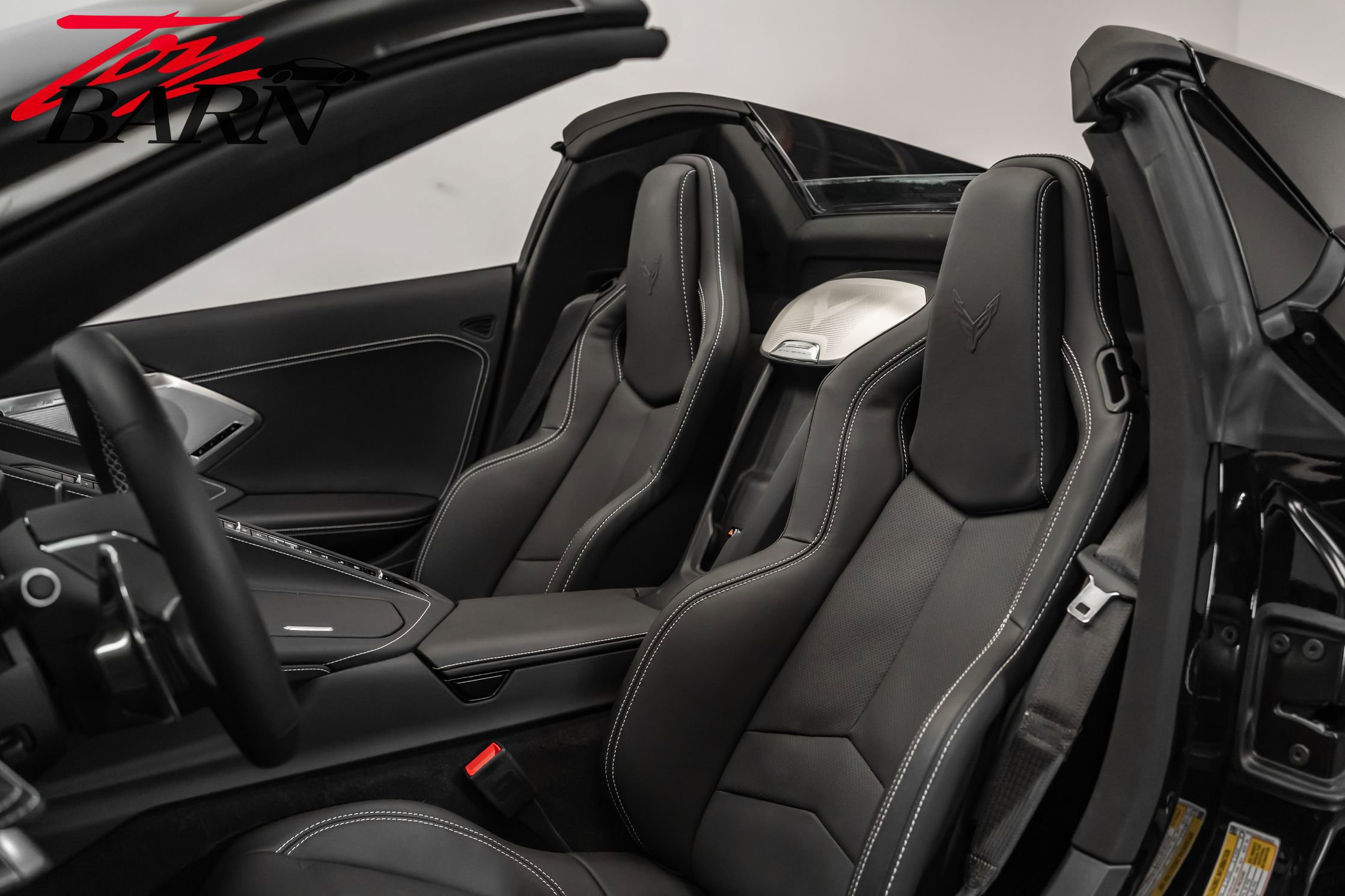 Used 2024 Chevrolet Corvette Stingray w/ Z51 Performance Package image 31