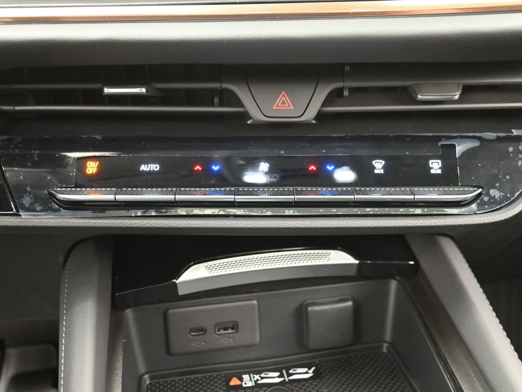 New 2026 Buick Envision Avenir AWD/4WD image 17