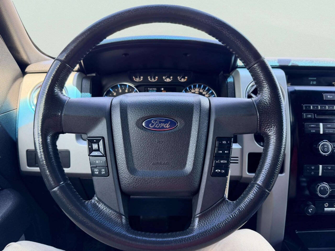 Used 2011 Ford F150 FX4 w/ FX Plus Pkg AWD/4WD image 27