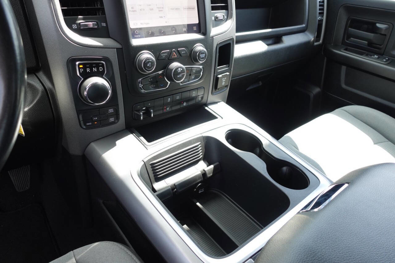 Used 2022 RAM 1500 Express w/ Wheel & Sound Group AWD/4WD image 47