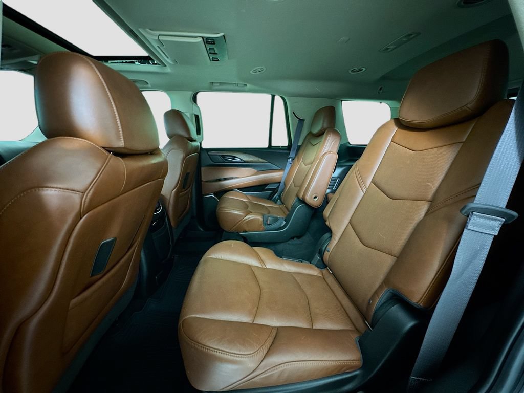 Used 2016 Cadillac Escalade Premium AWD/4WD image 22