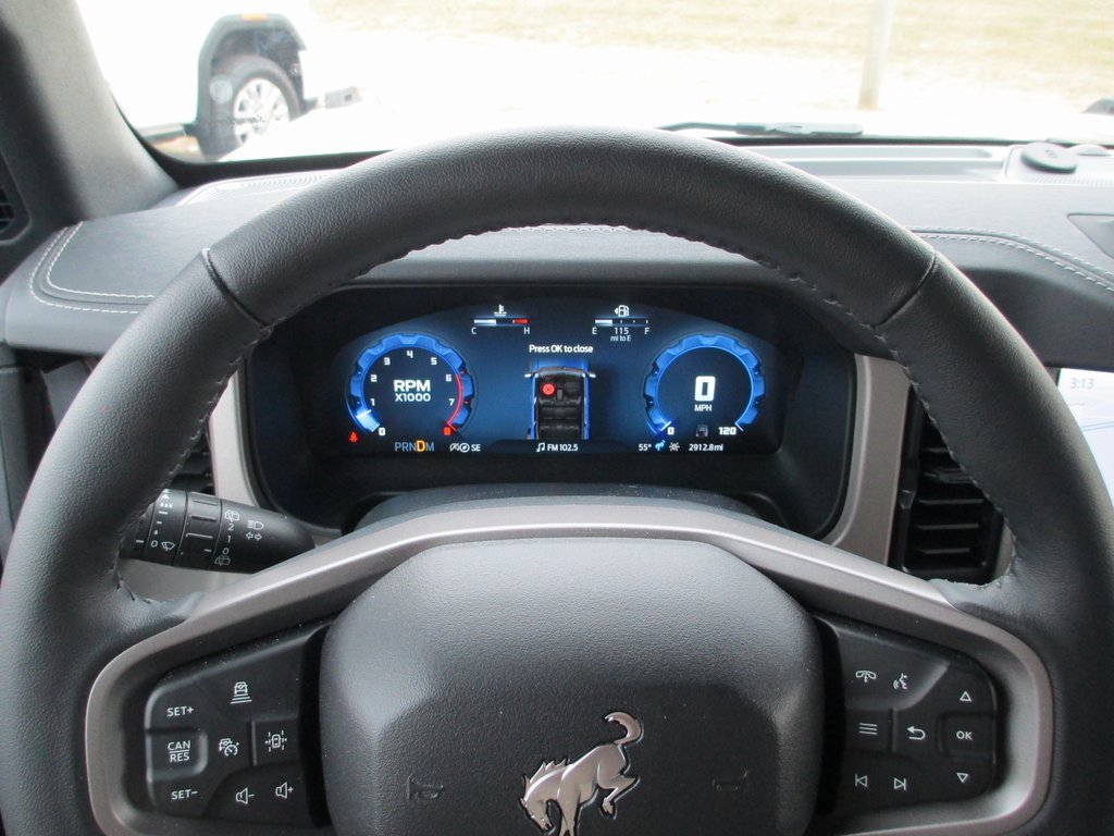 Used 2025 Ford Bronco Outer Banks image 23