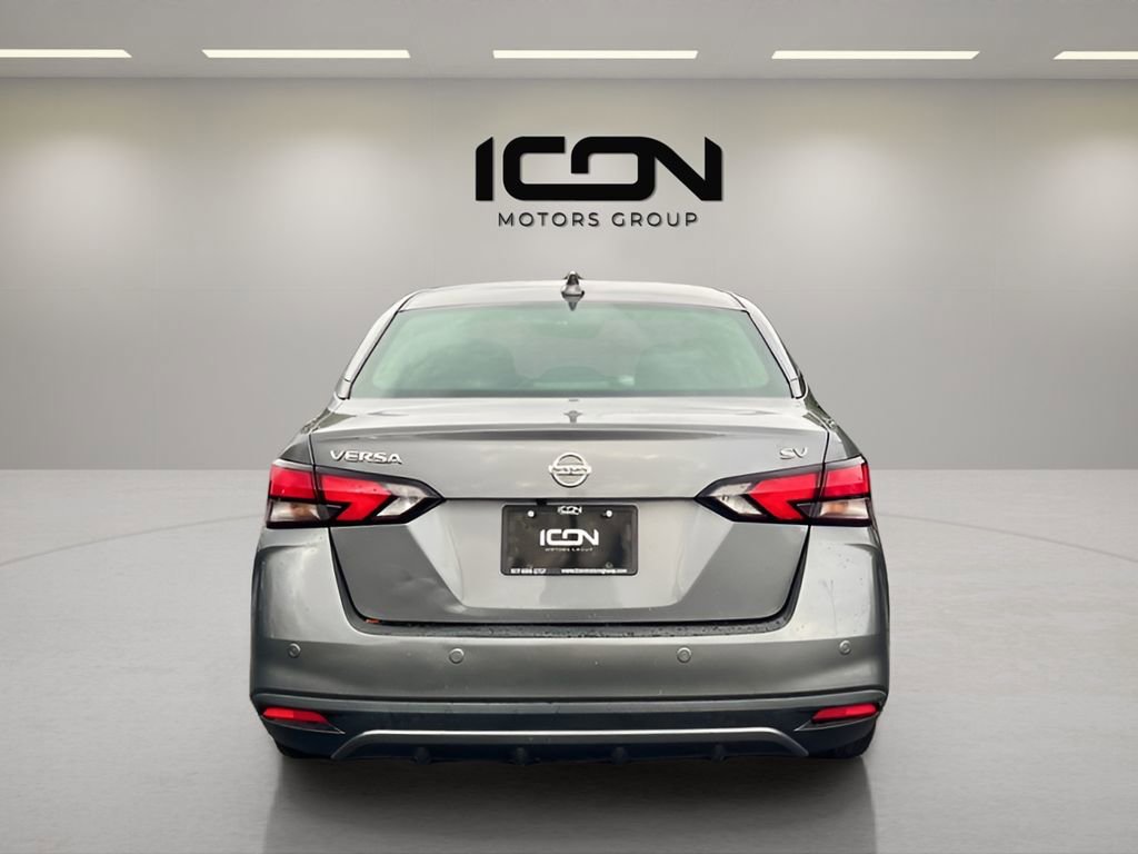 Used 2021 Nissan Versa SV FWD image 6