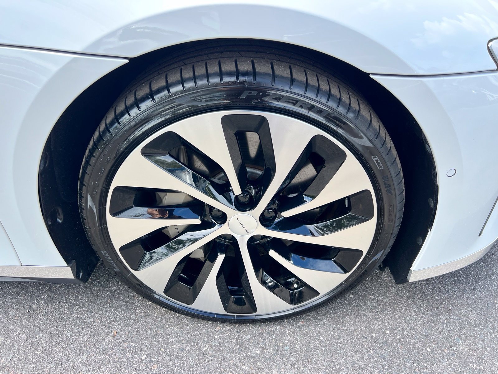 Used 2023 Lucid Air Grand Touring AWD/4WD image 12