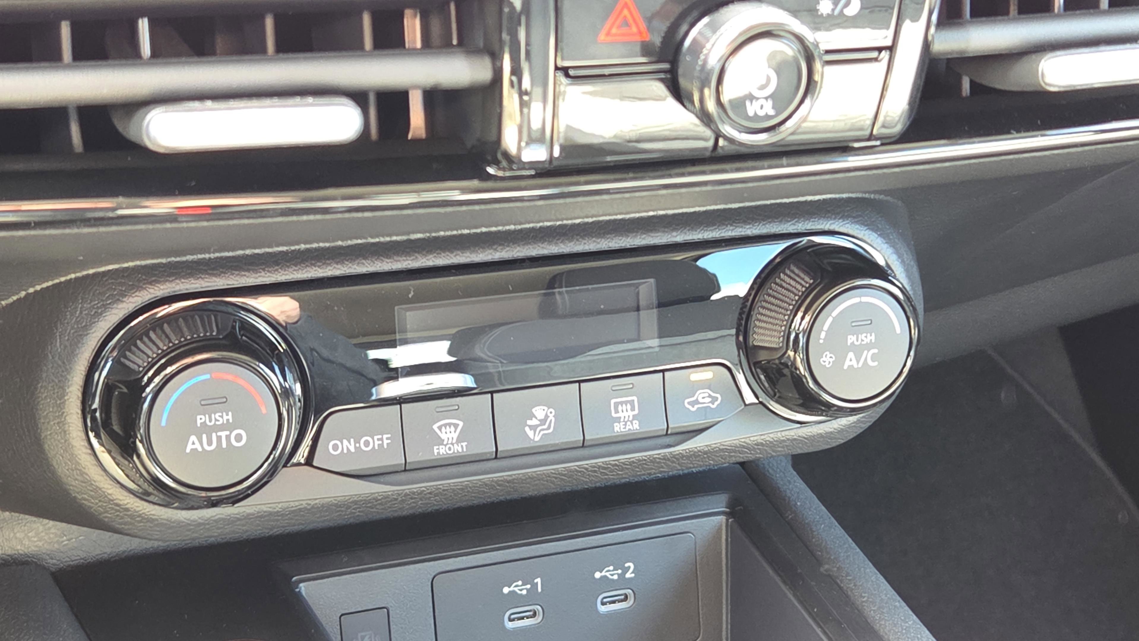 New 2026 Nissan Kicks SV image 19