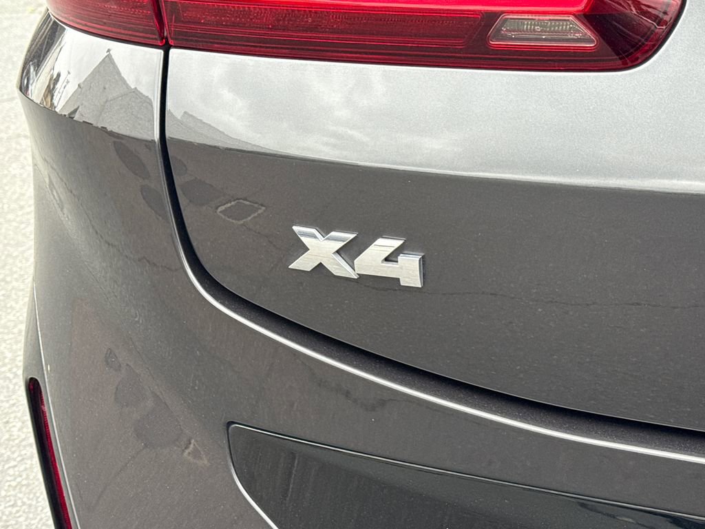 Certified 2024 BMW X4 M40i w/ Premium Package image 36