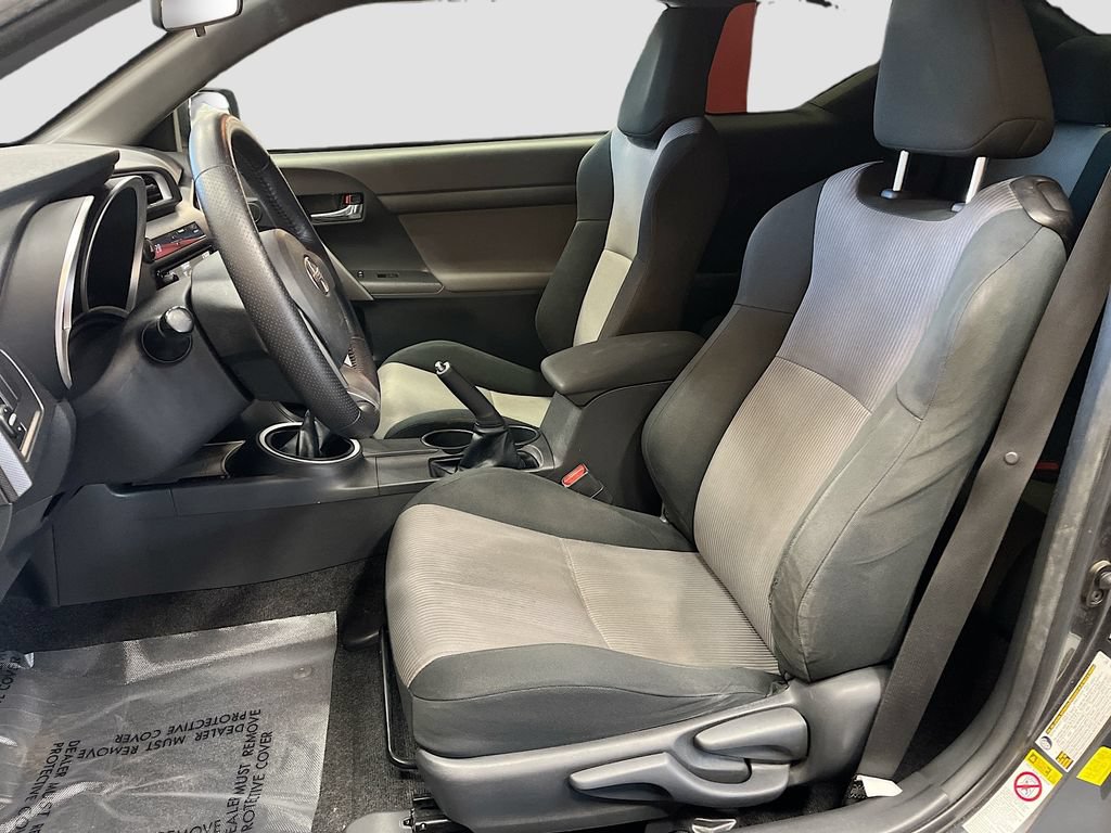 Used 2016 Scion tC FWD image 18