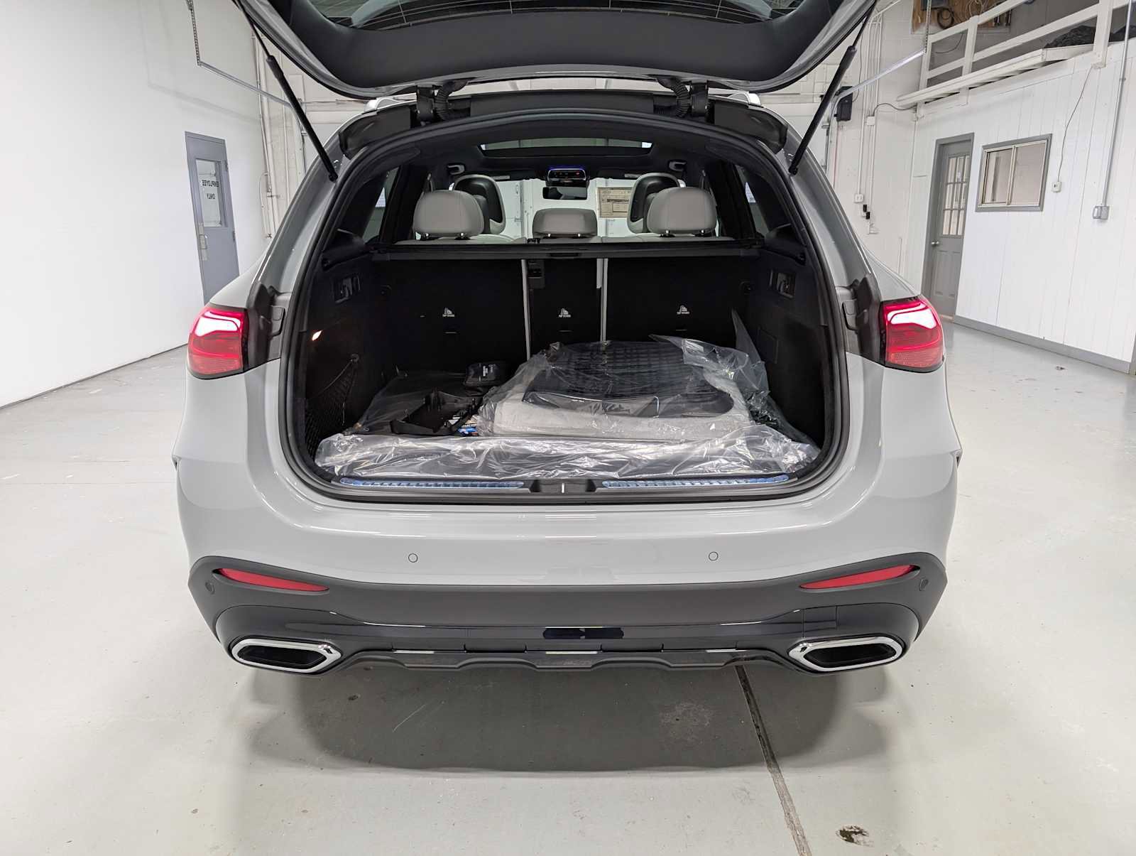 New 2026 Mercedes-Benz GLC 300 GLC 300 image 22