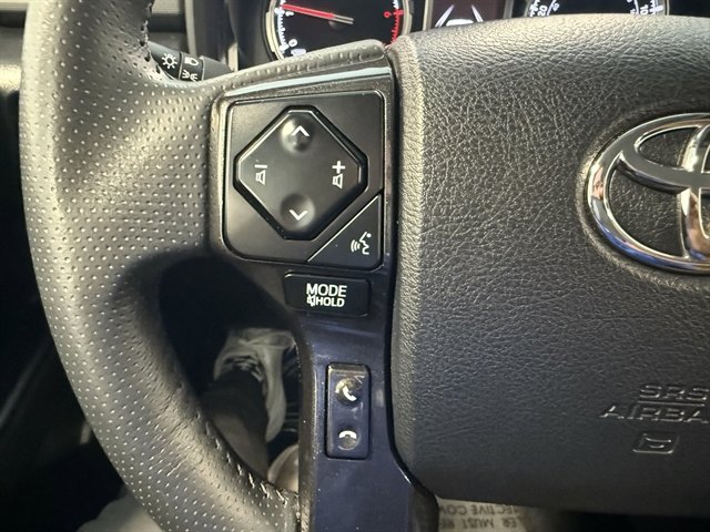 Used 2024 Toyota 4Runner TRD Off-Road image 28
