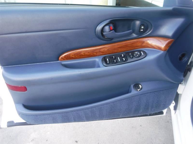 Used 2001 Buick Le Sabre Custom FWD image 37