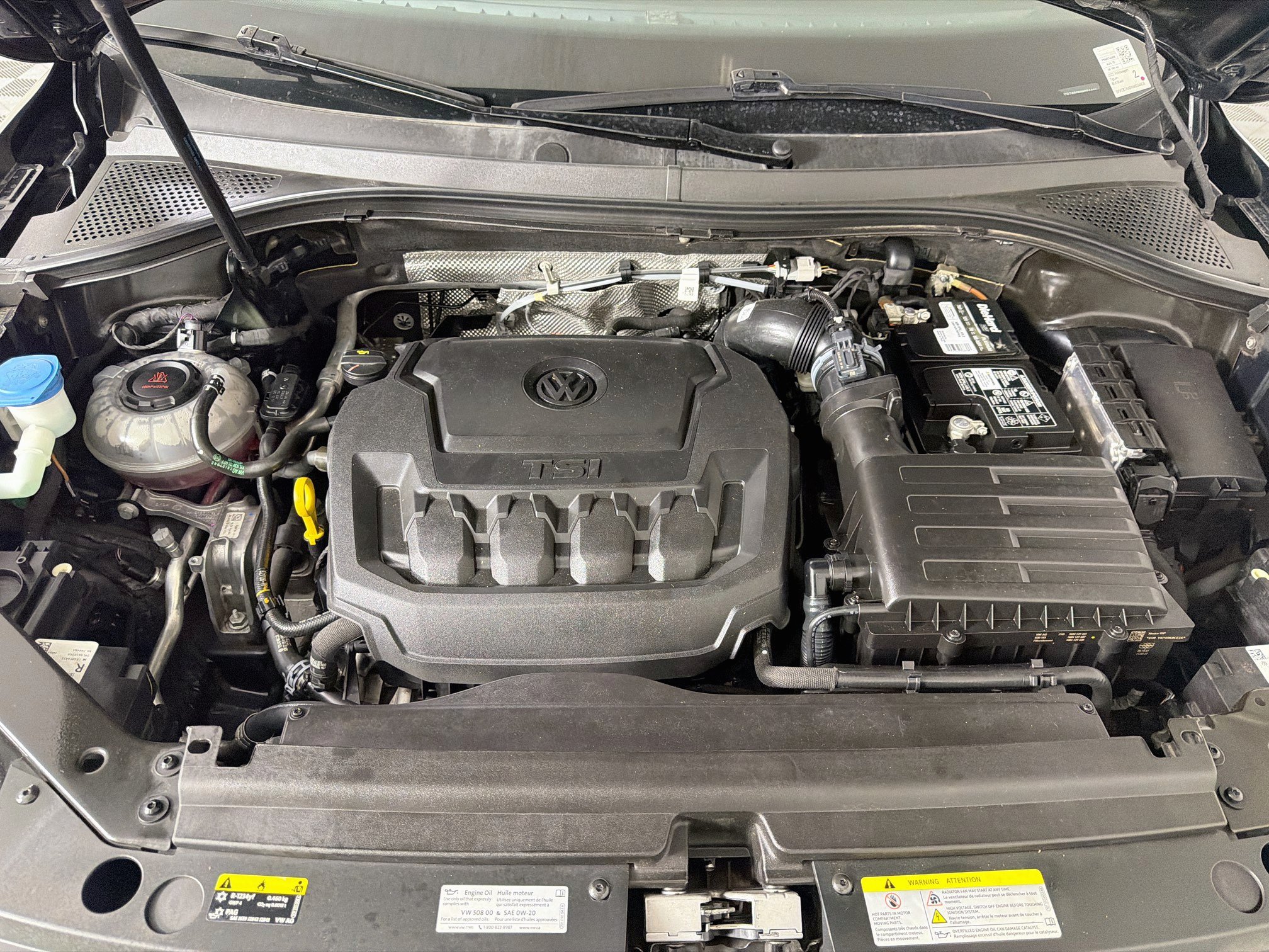 Used 2022 Volkswagen Tiguan SE R-Line FWD image 33