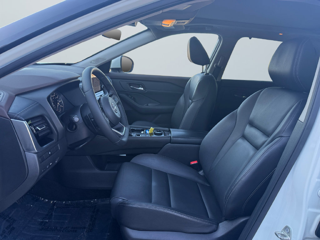 Used 2023 Nissan Rogue SL w/ SL Premium Package AWD/4WD image 9