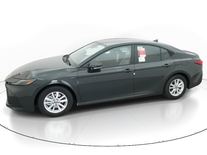 New 2026 Toyota Camry LE image 2