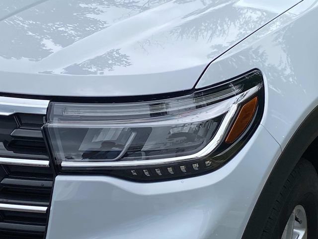 Used 2026 Ford Explorer Active w/ Active Comfort Package AWD/4WD image 5