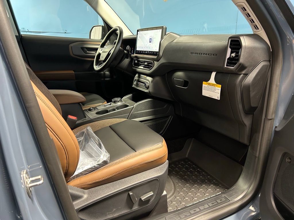 New 2026 Ford Bronco Sport Outer Banks w/ Outer Banks Tech Package+ AWD/4WD image 47