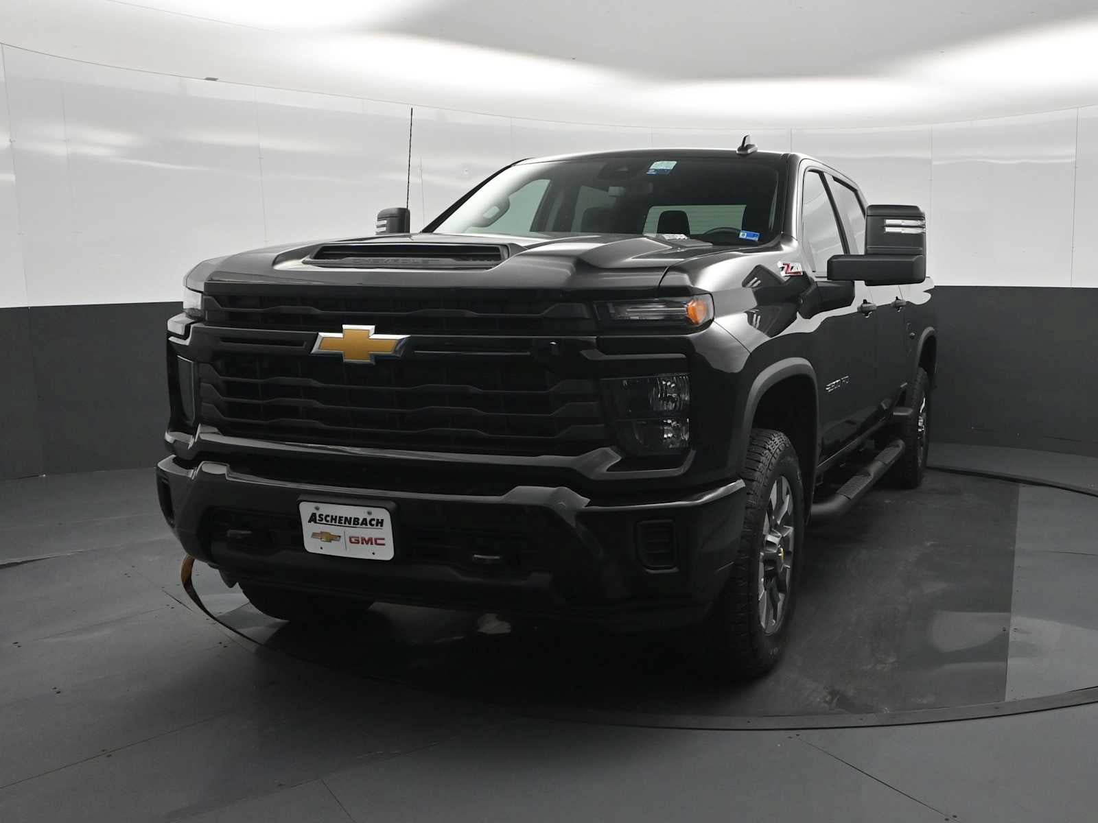 New 2026 Chevrolet Silverado 2500 Custom w/ Custom Convenience Package AWD/4WD image 5
