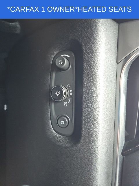 Used 2021 Chevrolet Traverse LT image 40