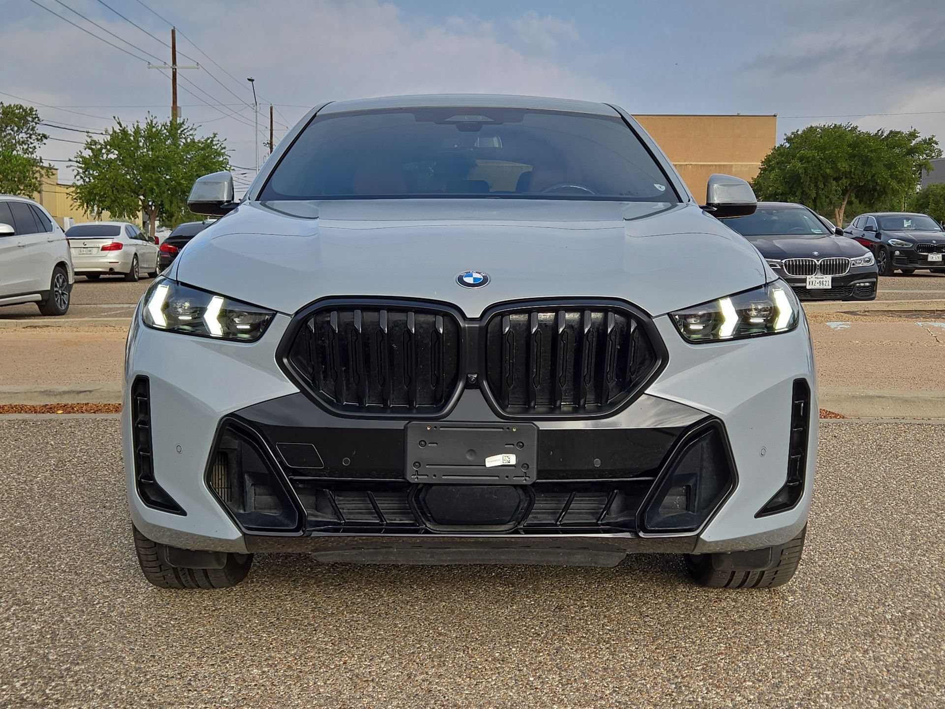 Certified 2024 BMW X6 xDrive40i w/ Premium Package AWD/4WD image 10