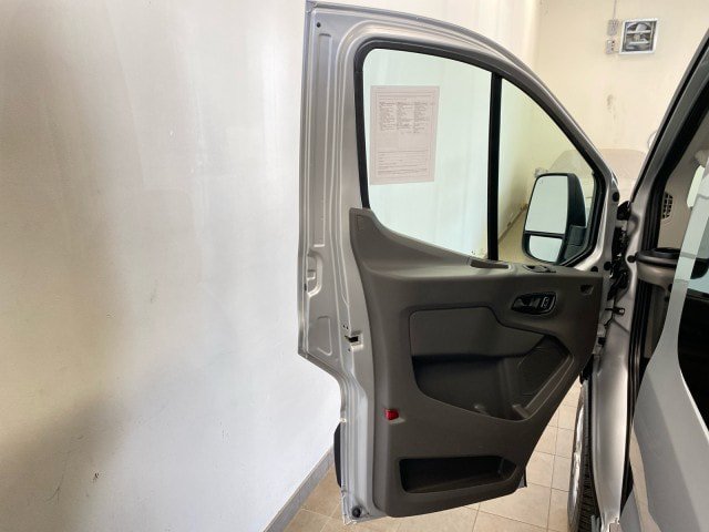 Used 2023 Ford Transit 350 XLT RWD image 15