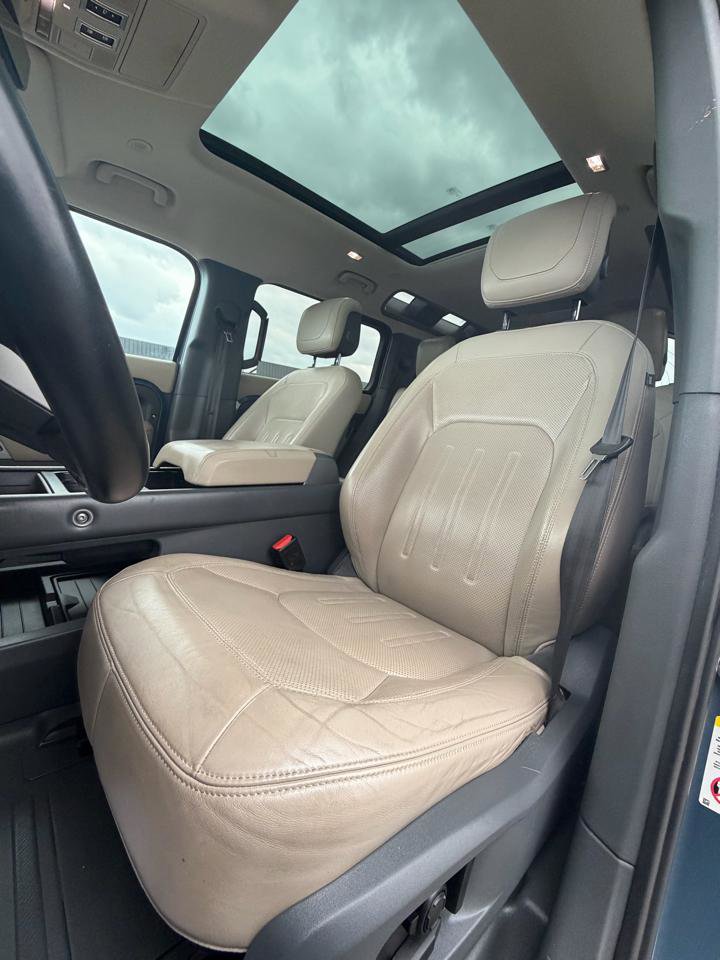 Used 2020 Land Rover Defender 110 HSE AWD/4WD image 20