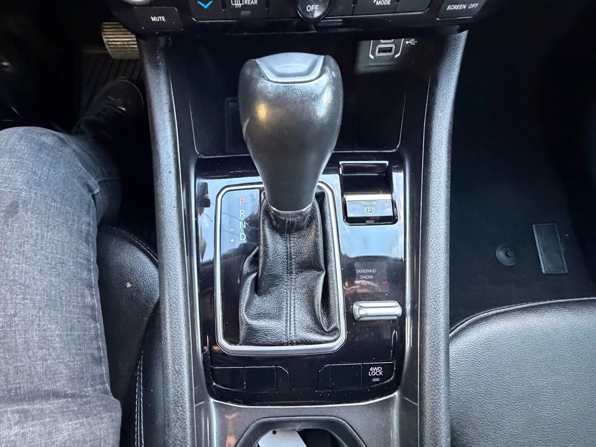 Used 2023 Jeep Compass Latitude image 18