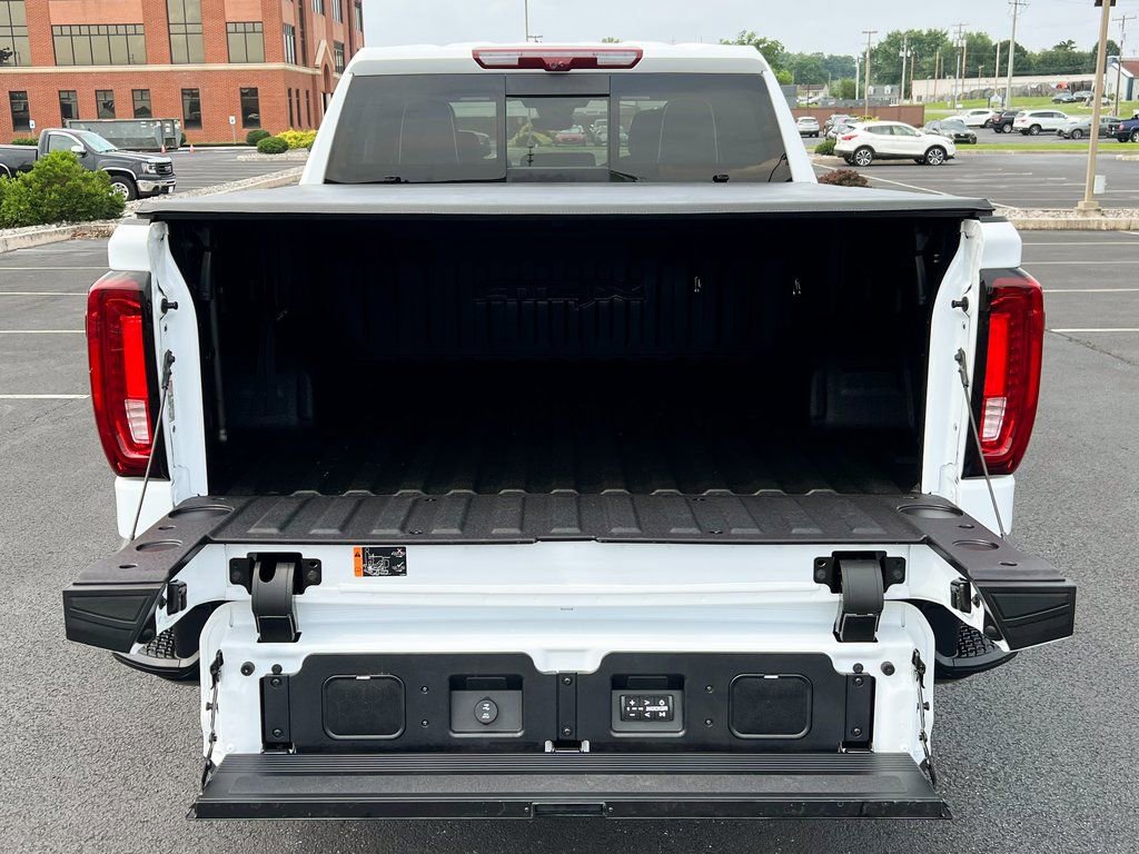 Used 2024 GMC Sierra 1500 AT4X image 11