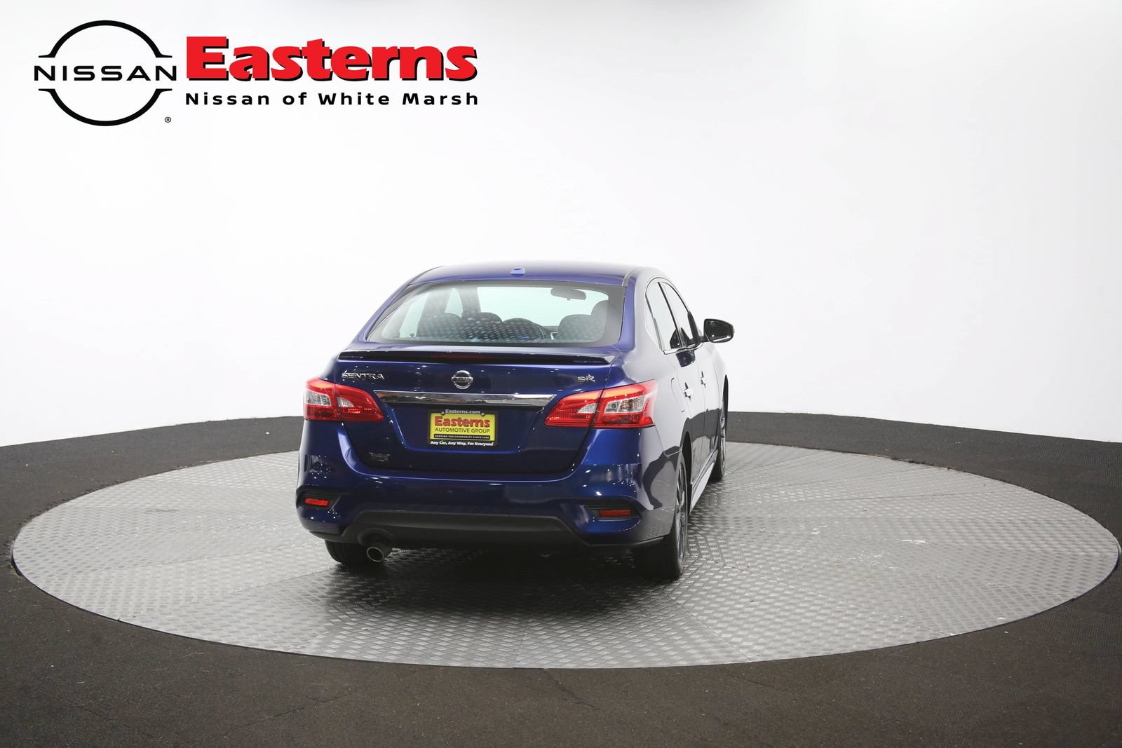 Used 2019 Nissan Sentra SR FWD image 38