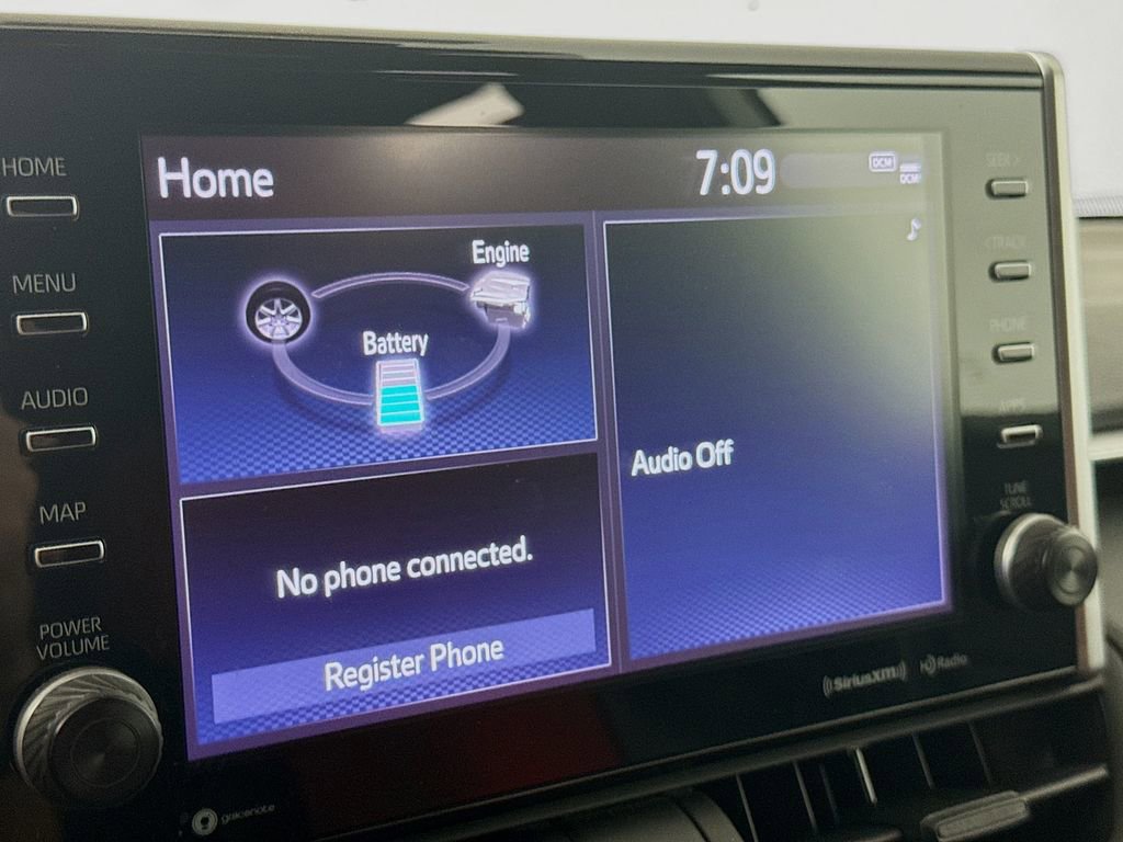 Used 2022 Toyota RAV4 SE image 13