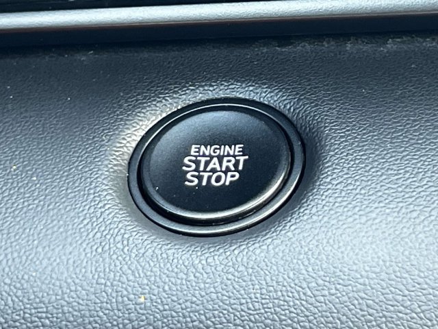 Certified 2025 Hyundai Elantra Sport FWD image 25