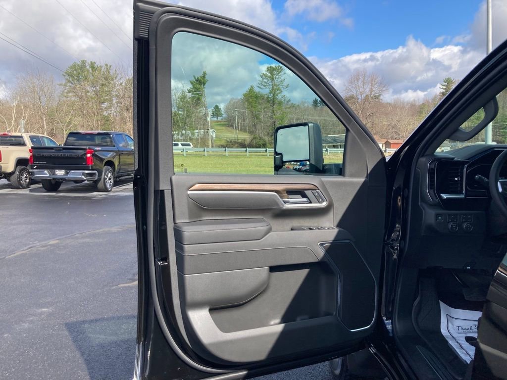 New 2026 Chevrolet Silverado 2500 LT w/ True North Edition image 26