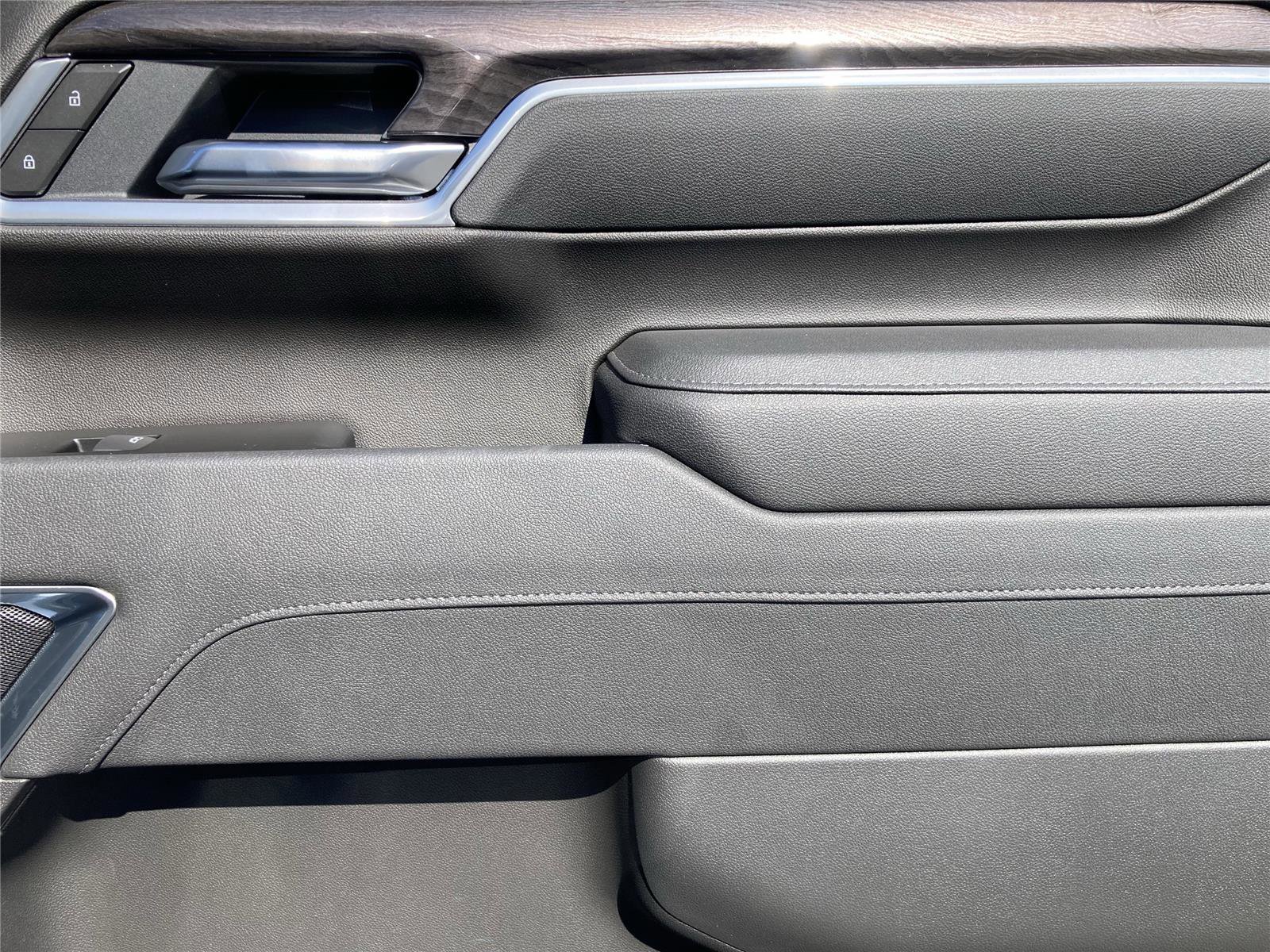 New 2026 Chevrolet Silverado 2500 LTZ w/ LTZ Convenience Package image 14