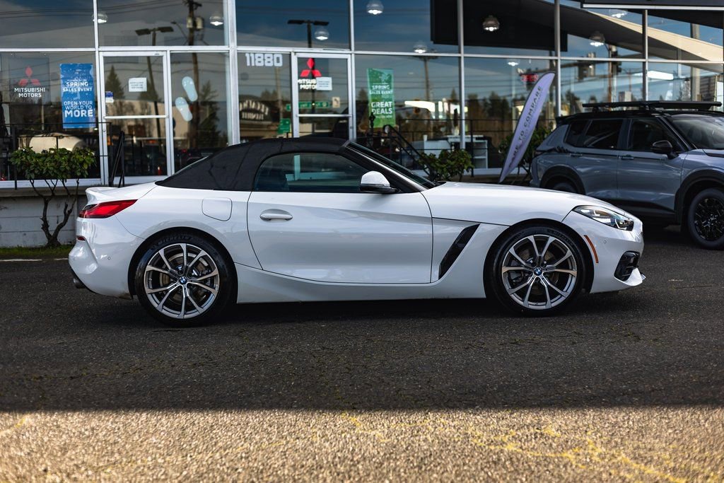 Used 2020 BMW Z4 sDrive30i w/ Convenience Package image 7