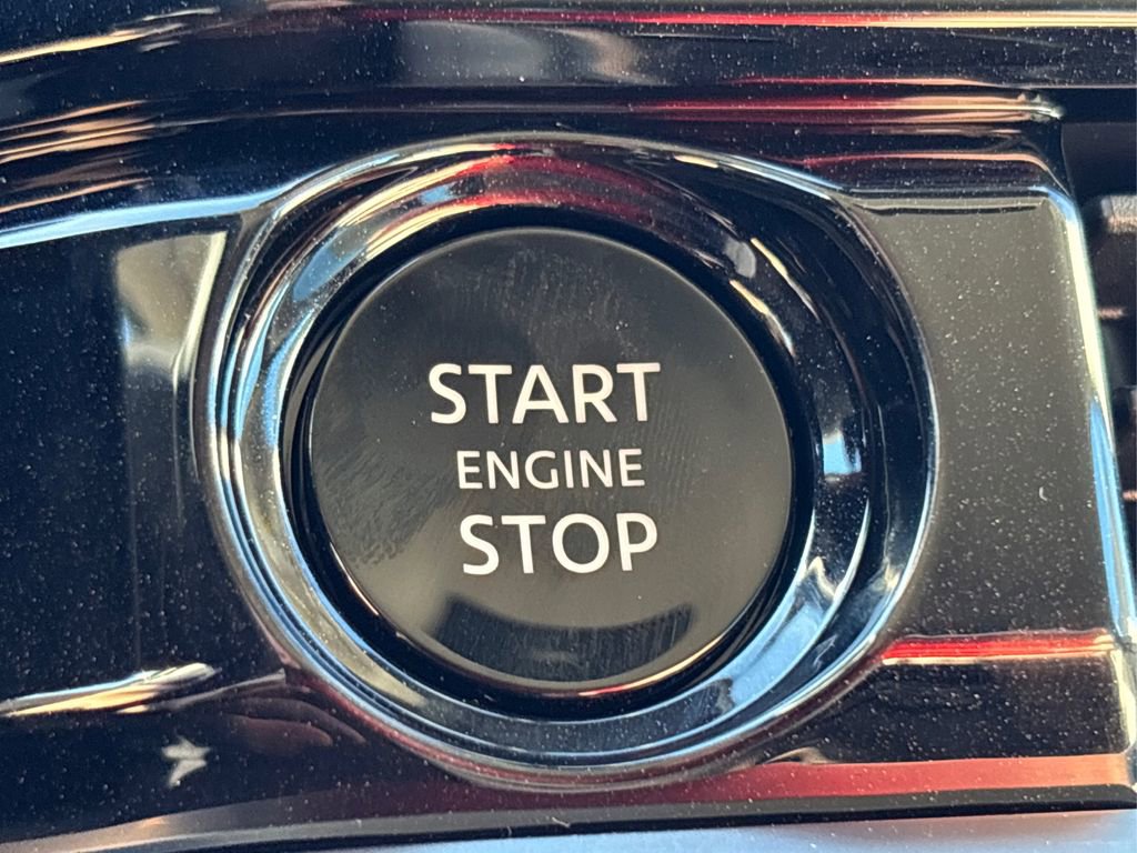 New 2025 Nissan Pathfinder SL image 28