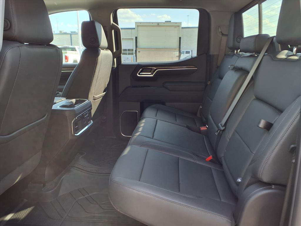 New 2026 Chevrolet Silverado 1500 LTZ w/ LTZ Premium Package image 15