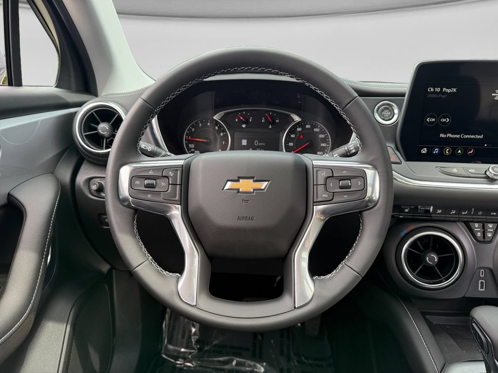 New 2026 Chevrolet Blazer LT w/ Sound & Technology Package AWD/4WD image 13