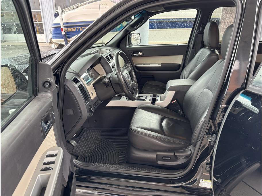 Used 2009 Mercury Mariner Premier image 12