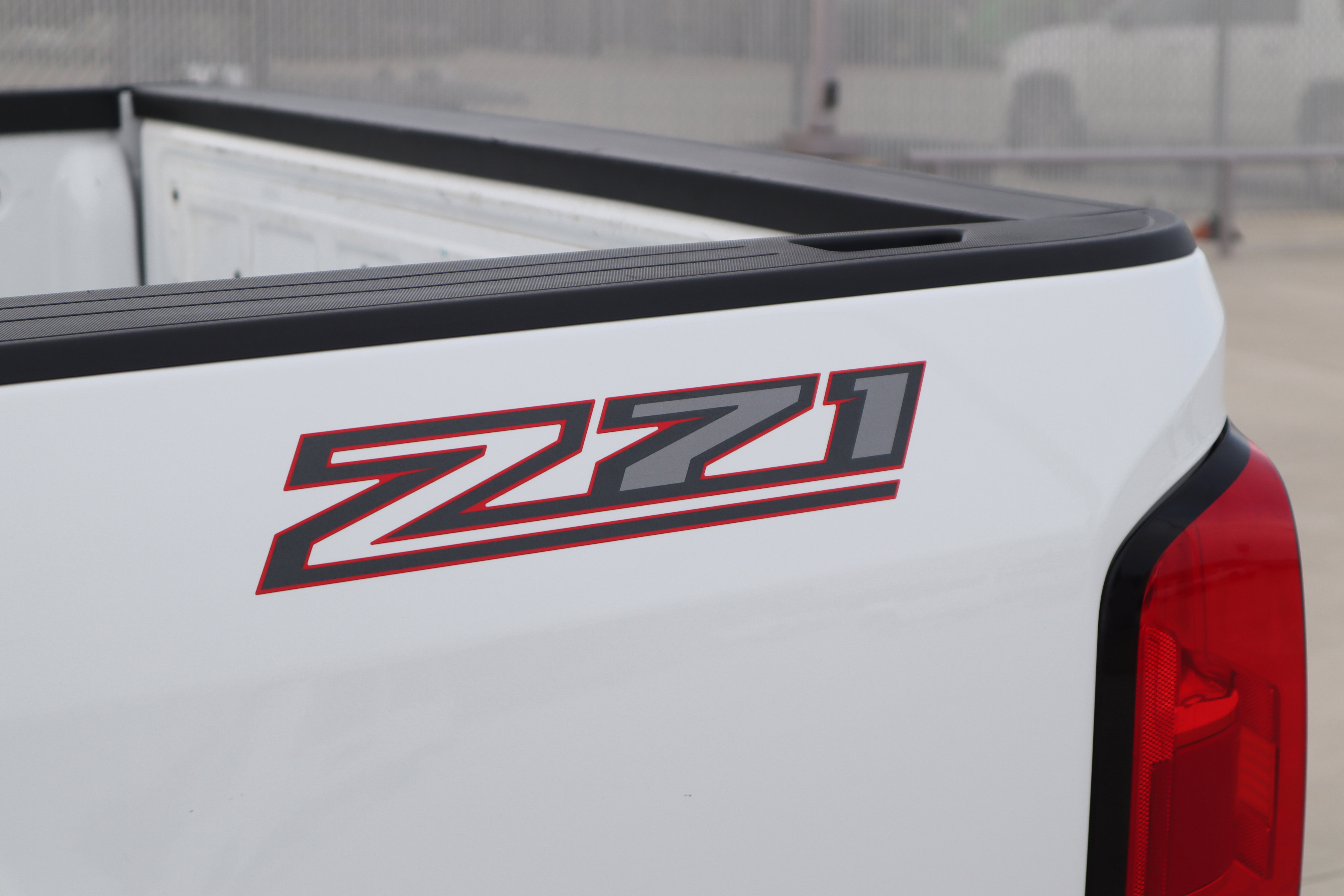 Used 2022 Chevrolet Colorado Z71 image 3