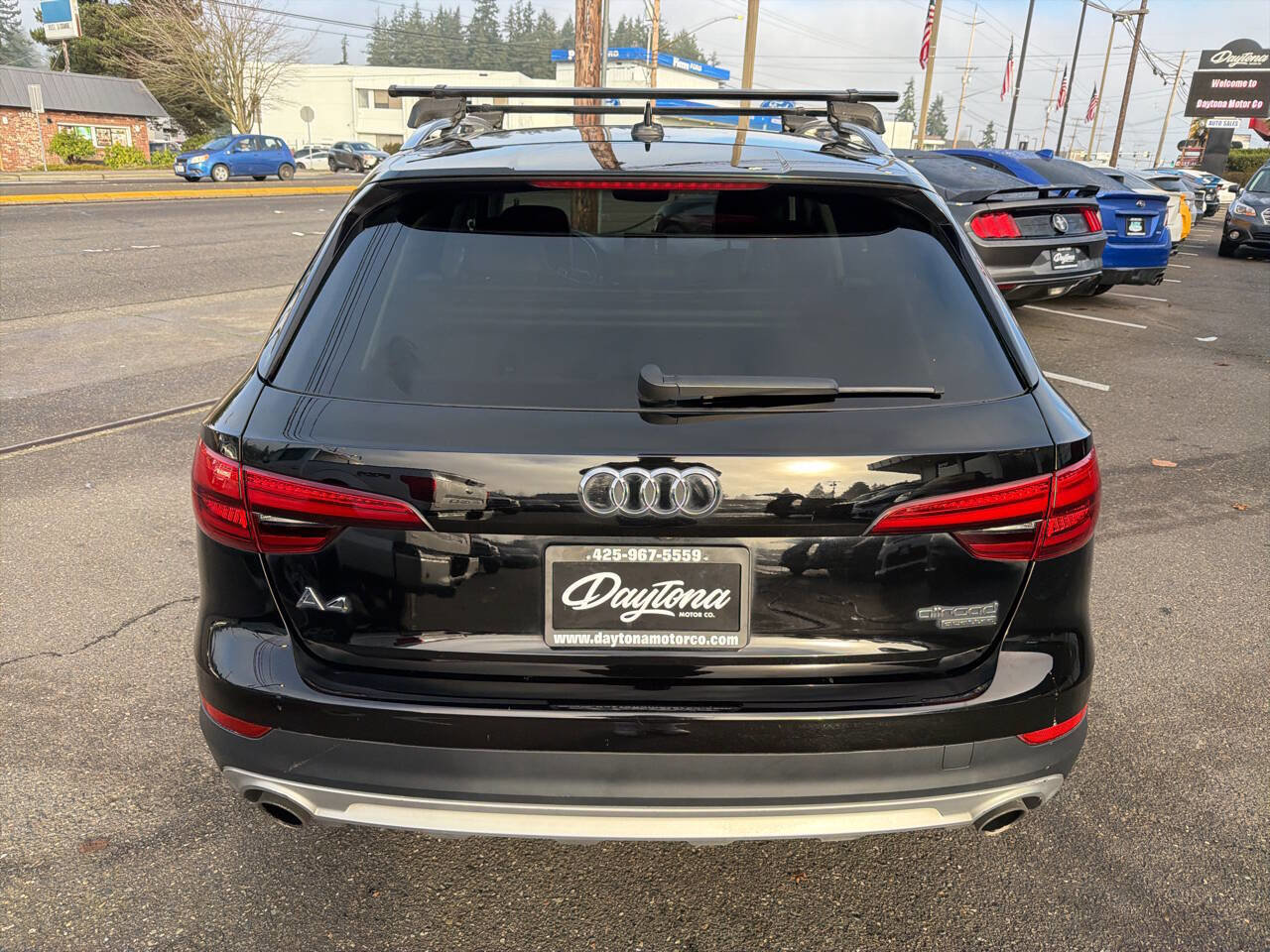 Used 2017 Audi A4 2.0T allroad Premium w/ Convenience Package image 5