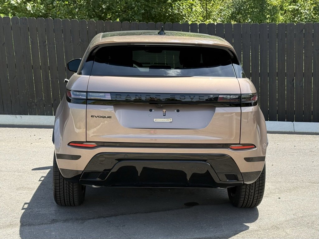 New 2026 Land Rover Range Rover Evoque Dynamic SE image 4