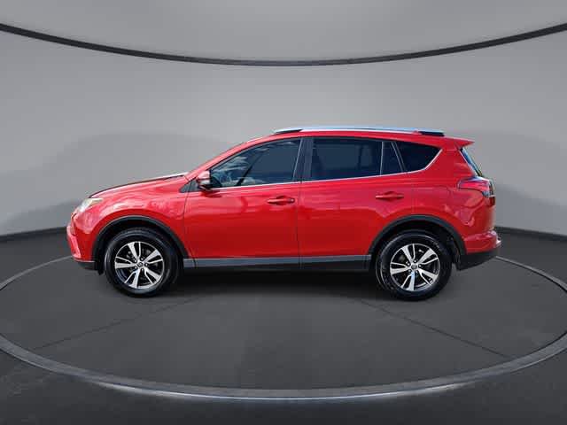Used 2017 Toyota RAV4 XLE FWD image 5
