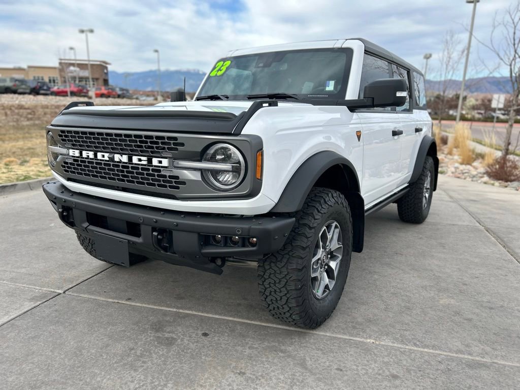 Used 2023 Ford Bronco Badlands image 3