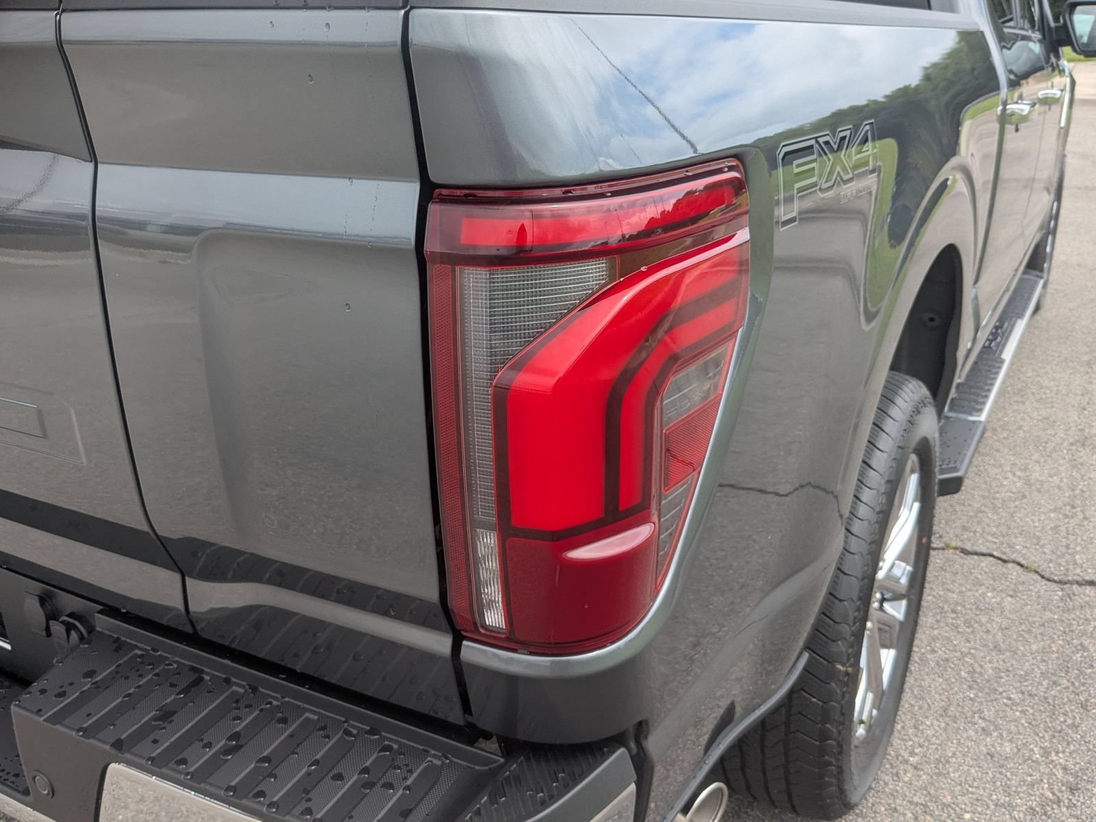 New 2026 Ford F150 Lariat w/ Equipment Group 501A Mid AWD/4WD image 35