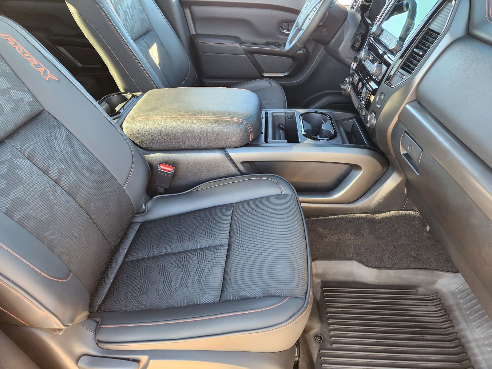 Used 2024 Nissan Titan PRO-4X w/ Pro-4x Utility Package image 18