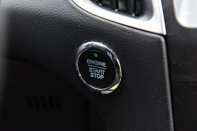 Used 2019 Ford Edge SEL w/ Equipment Group 201A FWD image 15