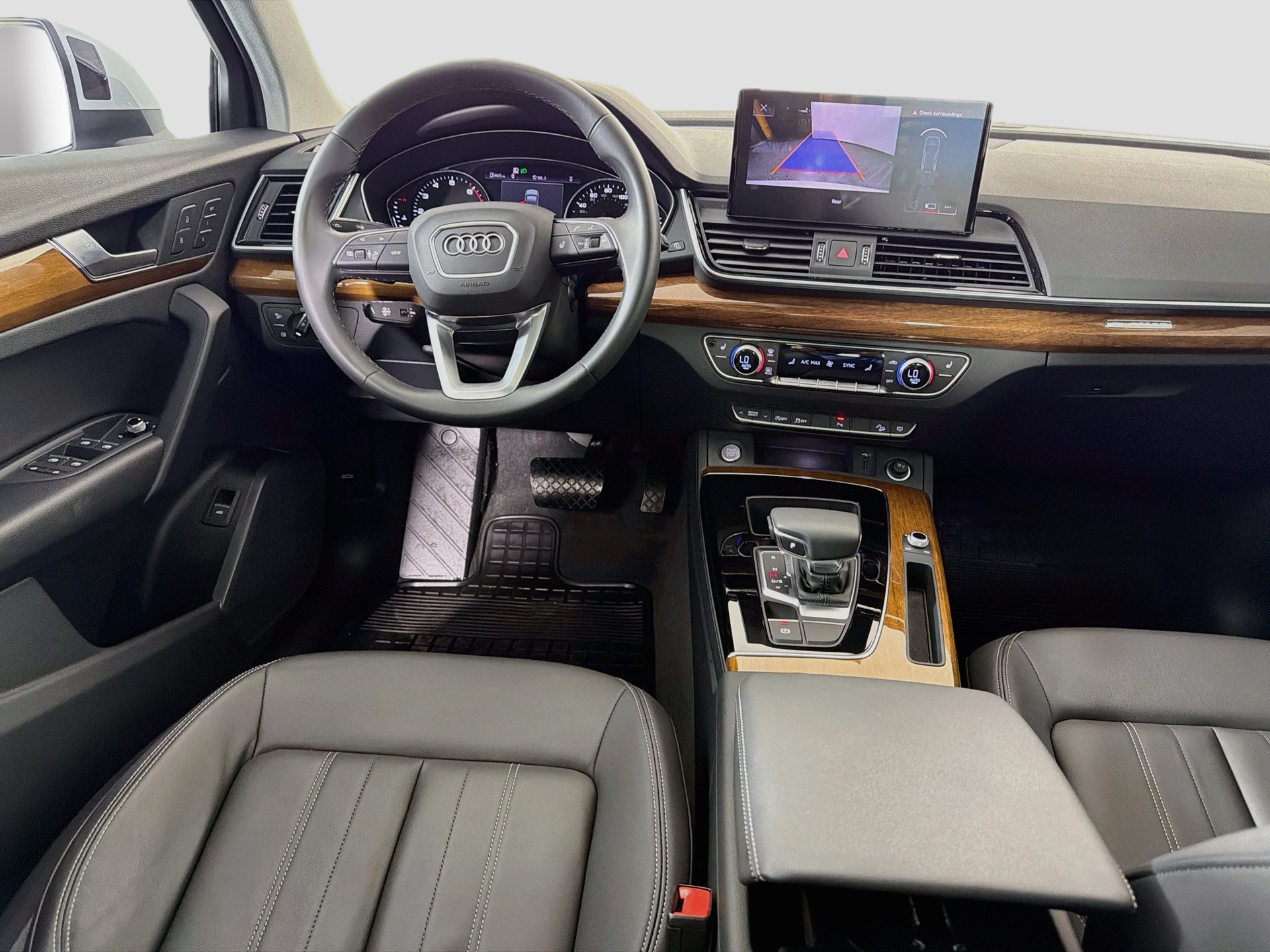Used 2024 Audi Q5 2.0T Premium AWD/4WD image 22