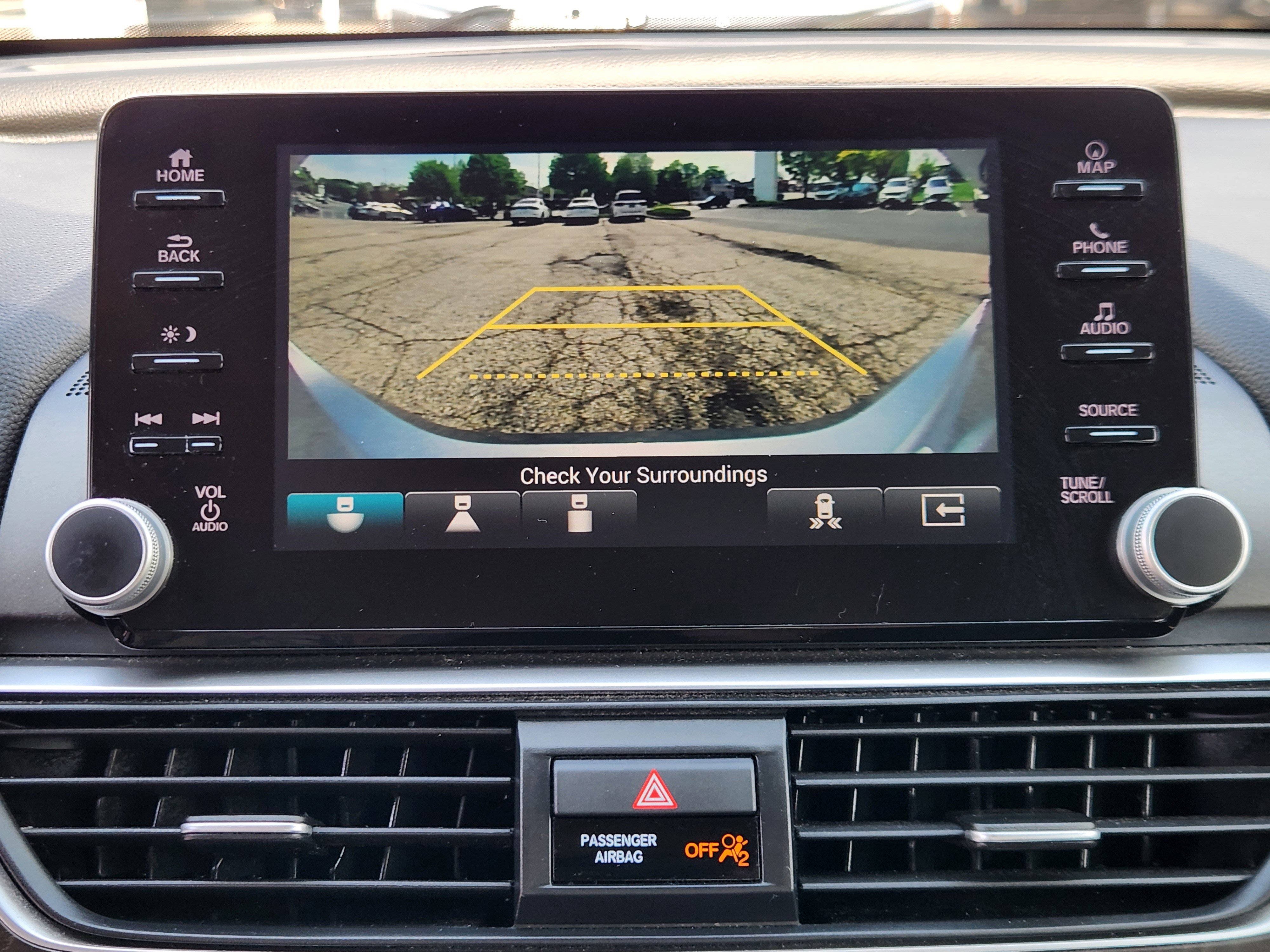 Used 2019 Honda Accord Touring image 14
