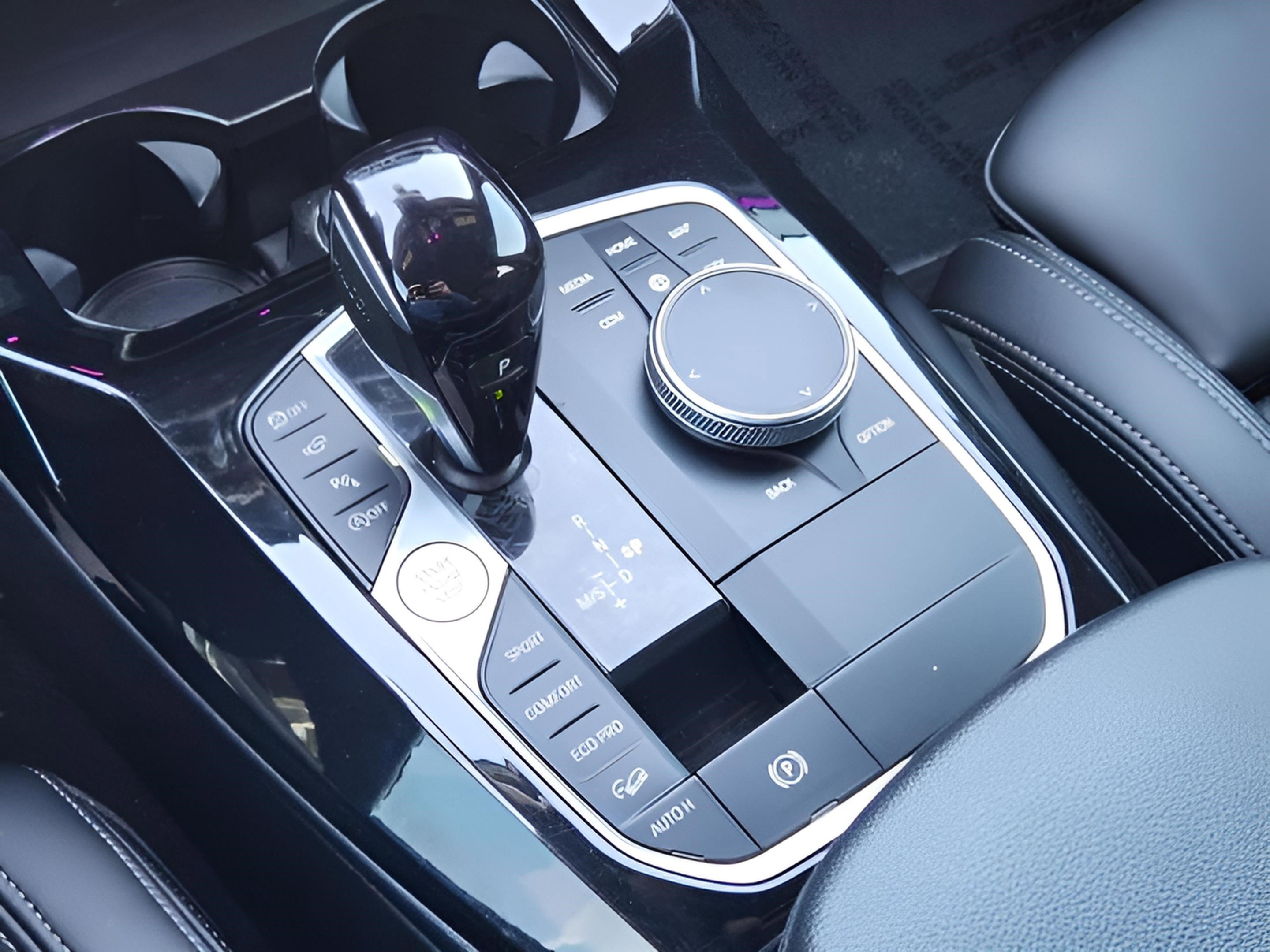 Used 2024 BMW X3 xDrive30i w/ Convenience Package image 18