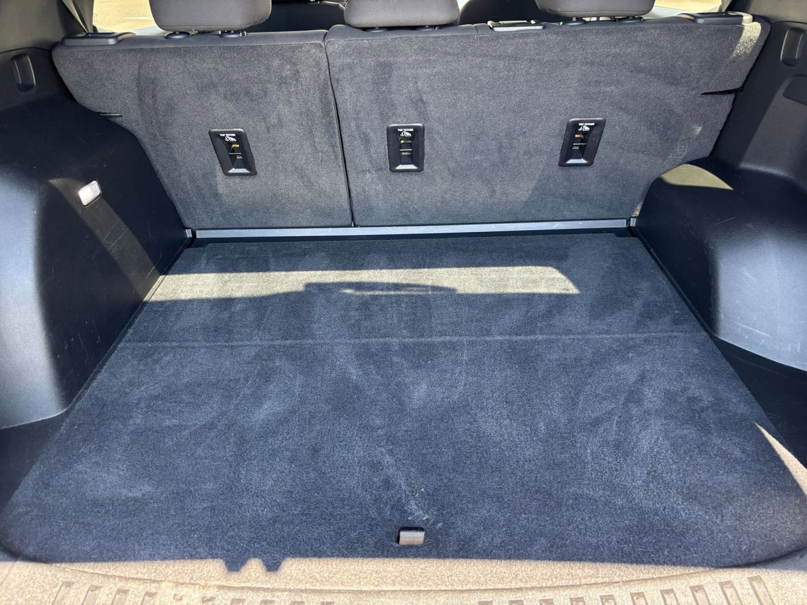 Used 2025 Chevrolet Equinox LT FWD image 32